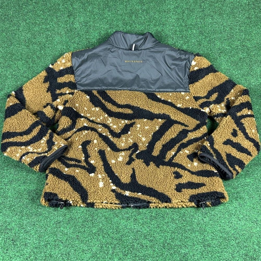 Whitespace Tiger Print 3l Performance Sherpa Jack… - image 2